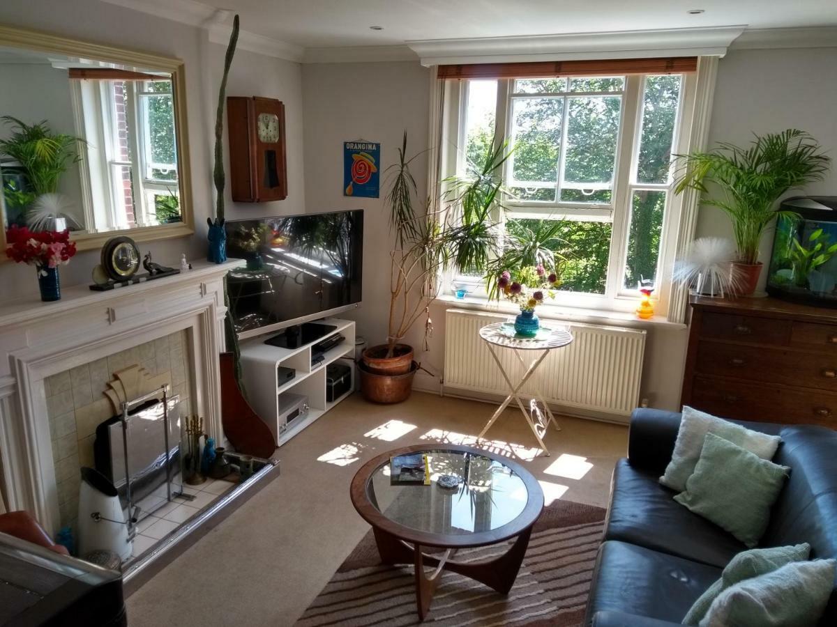 Stunning Retro Apartment In Central Hove Extérieur photo